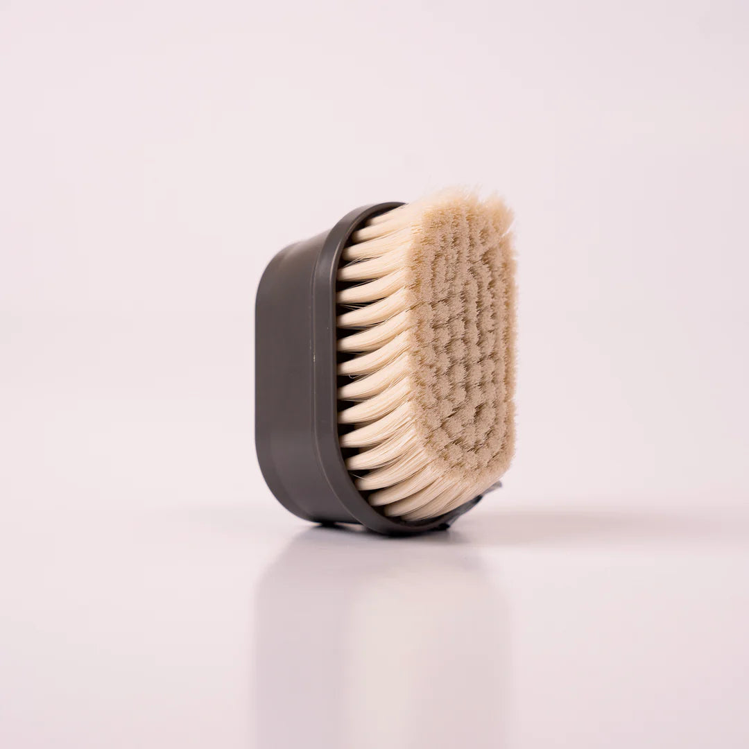 Novaqua™ | Cleaning Brush